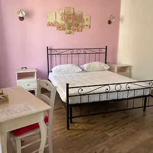 Gasthuis Dani's House, Cagliari