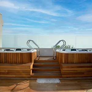 https://one-hotel.riccione-hotels.org
